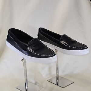 Cole Haan Women’s Black Leather Slip-On Pinch Weekender Penny Loafers Size 10B